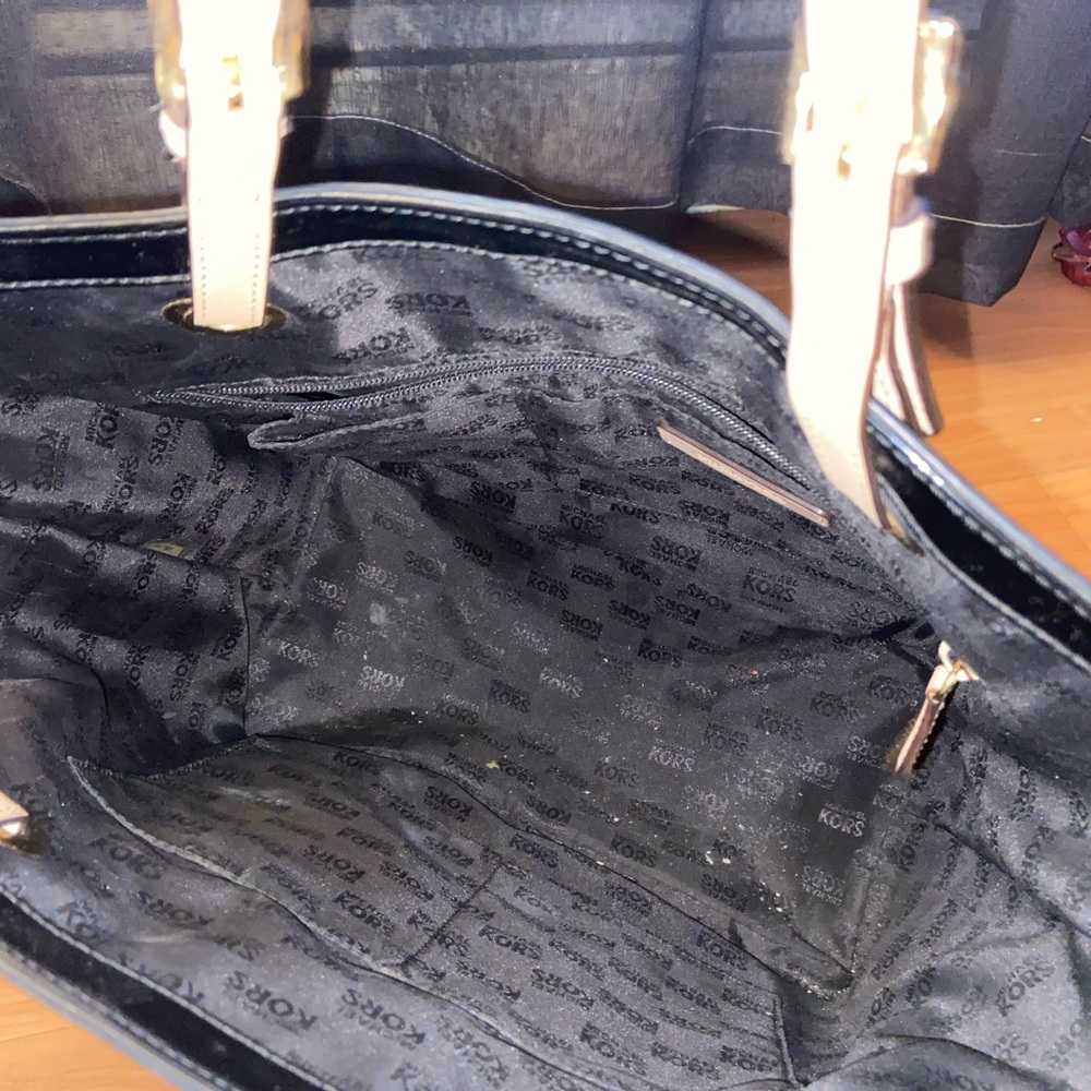 Mk Bag. Barely Used. Good Condition. - image 2